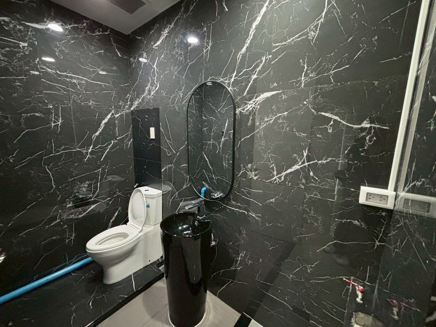 1 卧室 公寓 出售 在  - Image 12