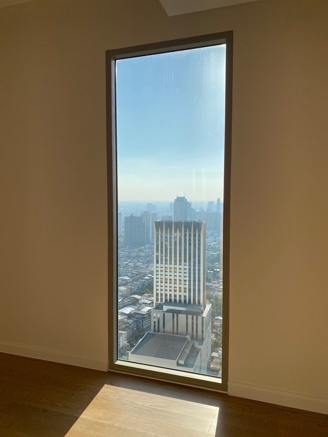 แมกโนเลียส์ วอเตอร์ฟรอนท์ เรสซิเดนซ์ - Image 9