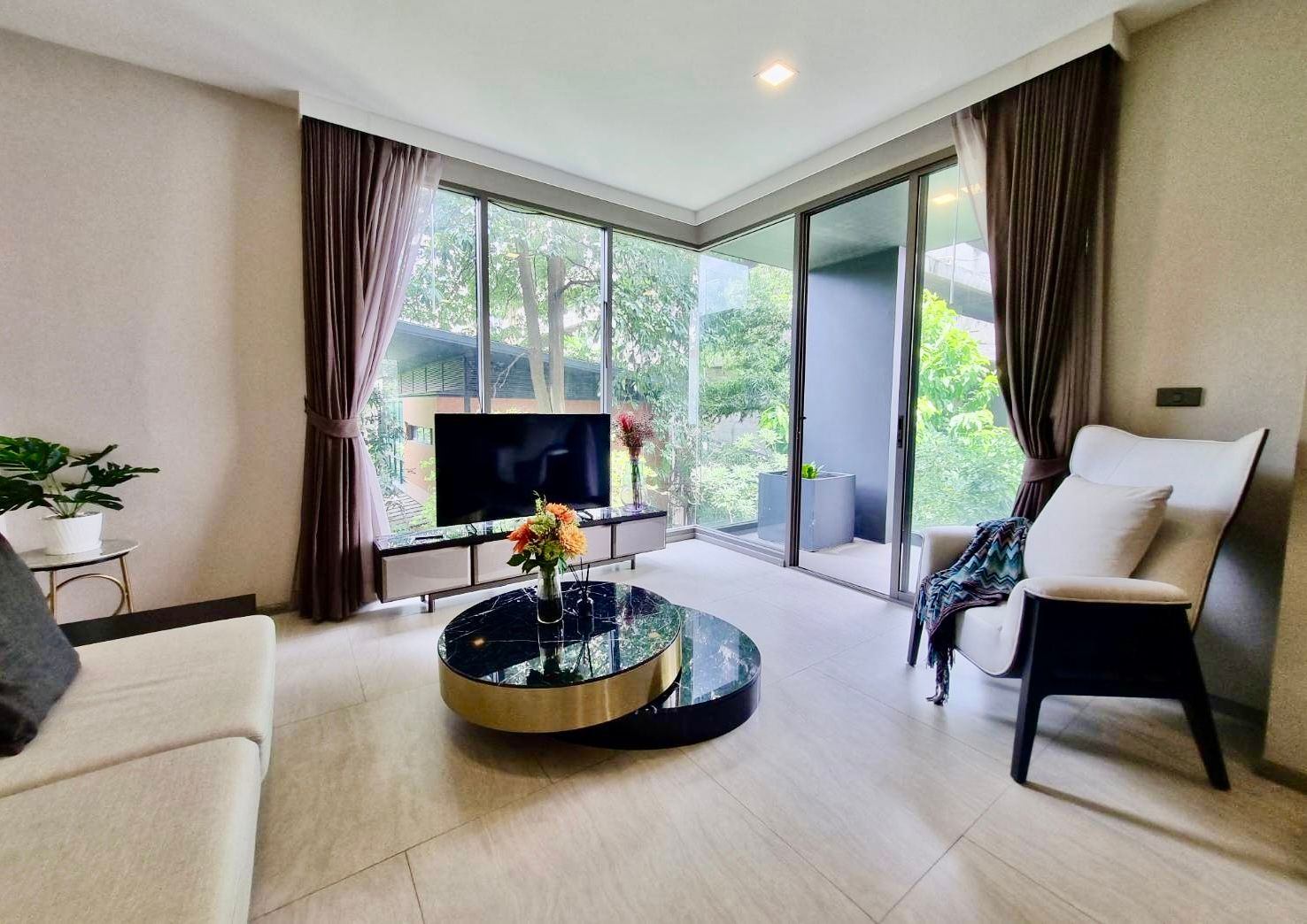 FYNN Sukhumvit 31 - Image 3