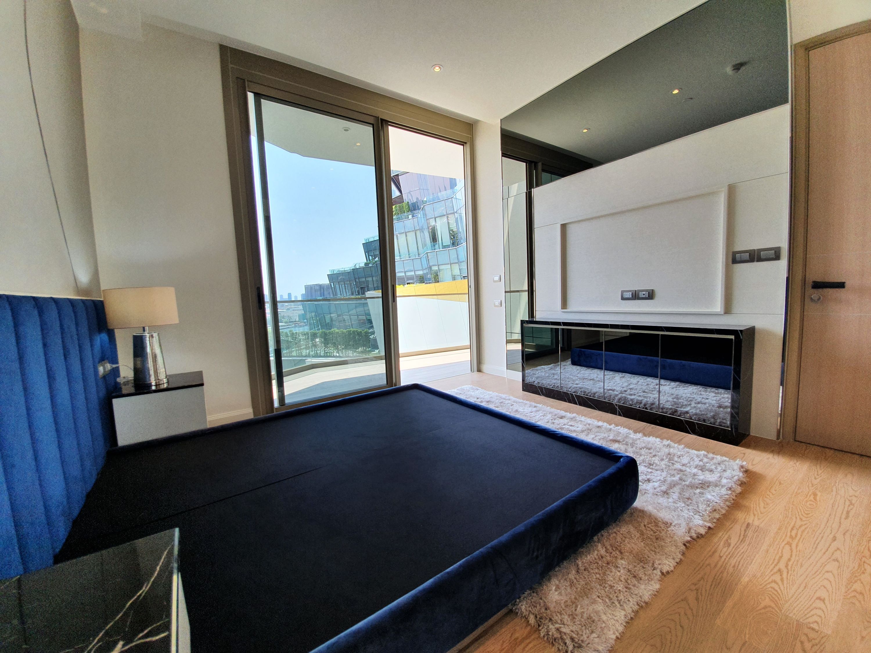 Magnolias Waterfront Residences - Image 16