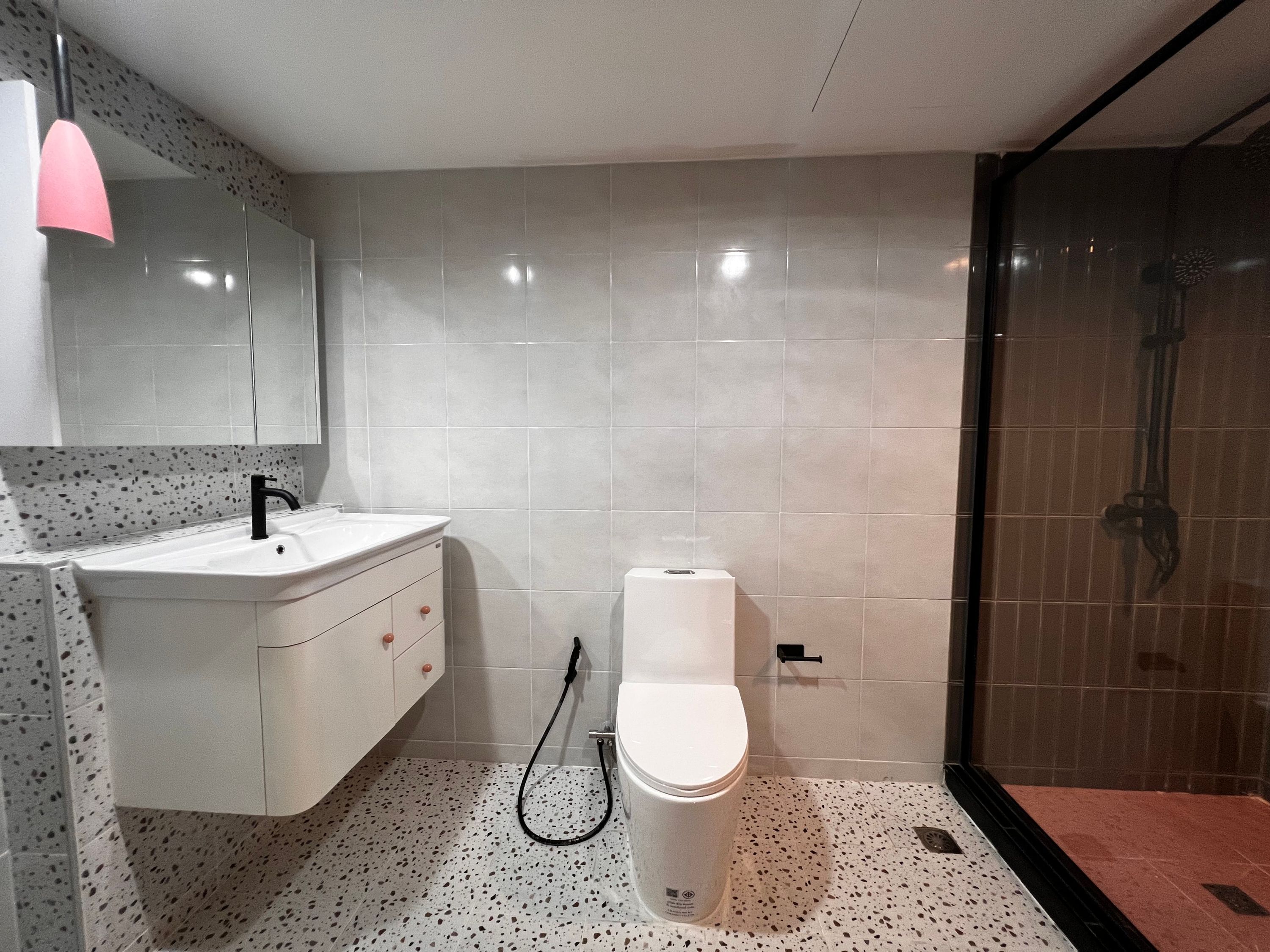 สเตท ทาวเวอร์ - Image 16