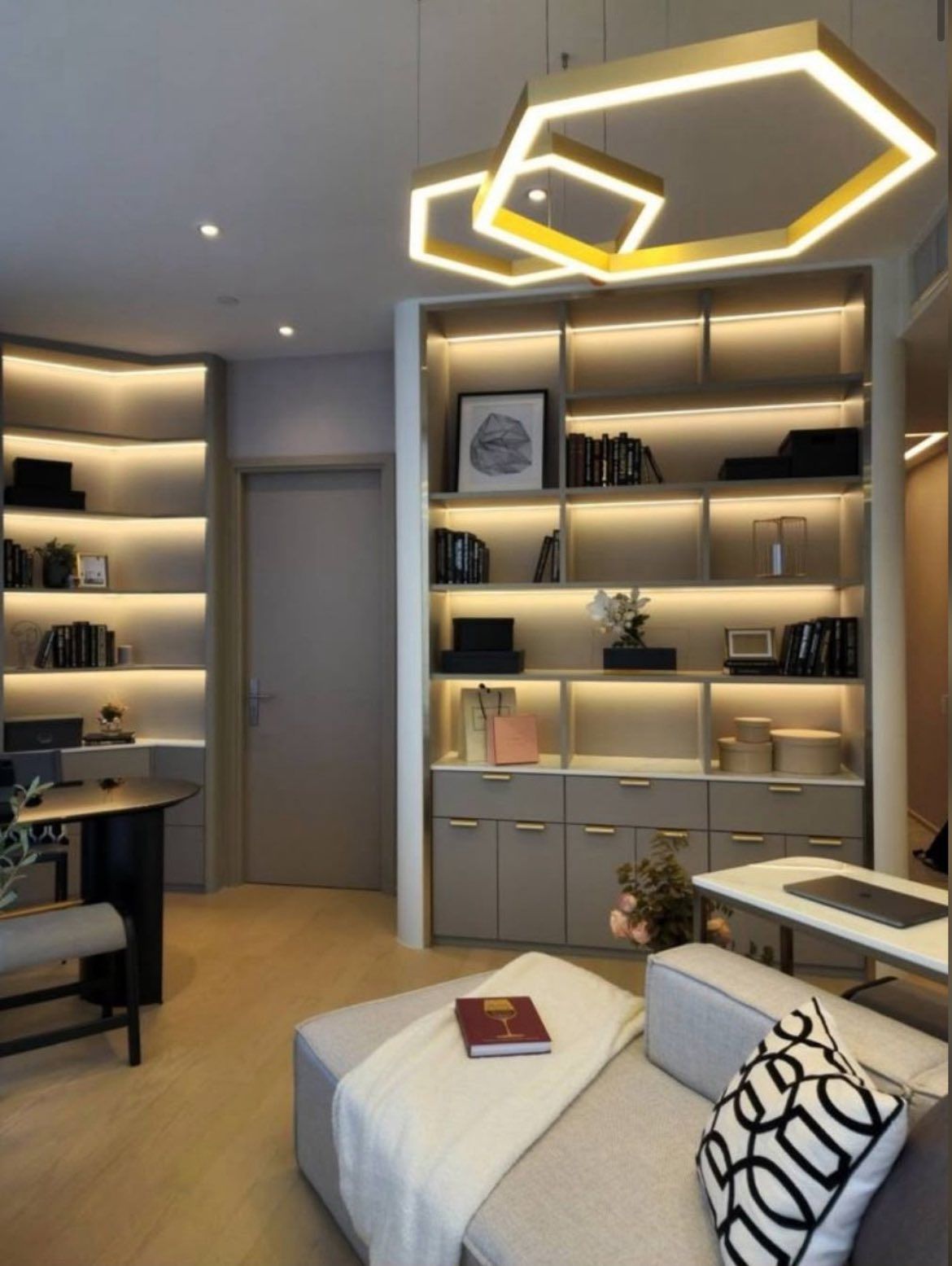 uploads/3efcf3ff-14c0-49cd-a97d-c18a86e0c28f/cf89094d-93b5-4740-bd65-ffb3f3f00900