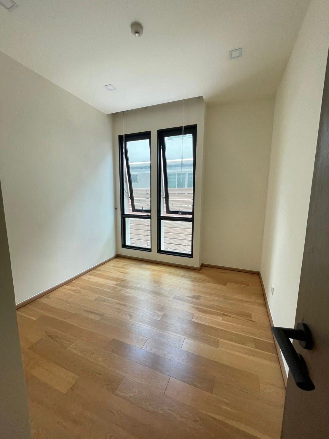 Mieler Sukhumvit 40 - Image 2