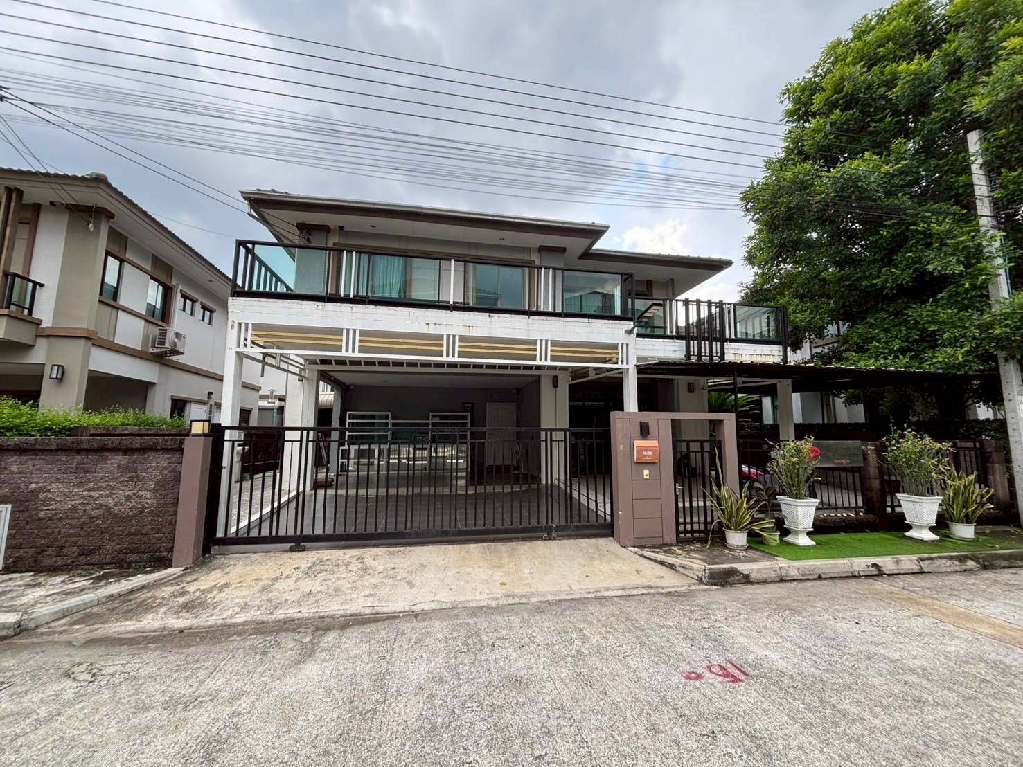 4 卧室 独立房屋 出租 在  - Image 1