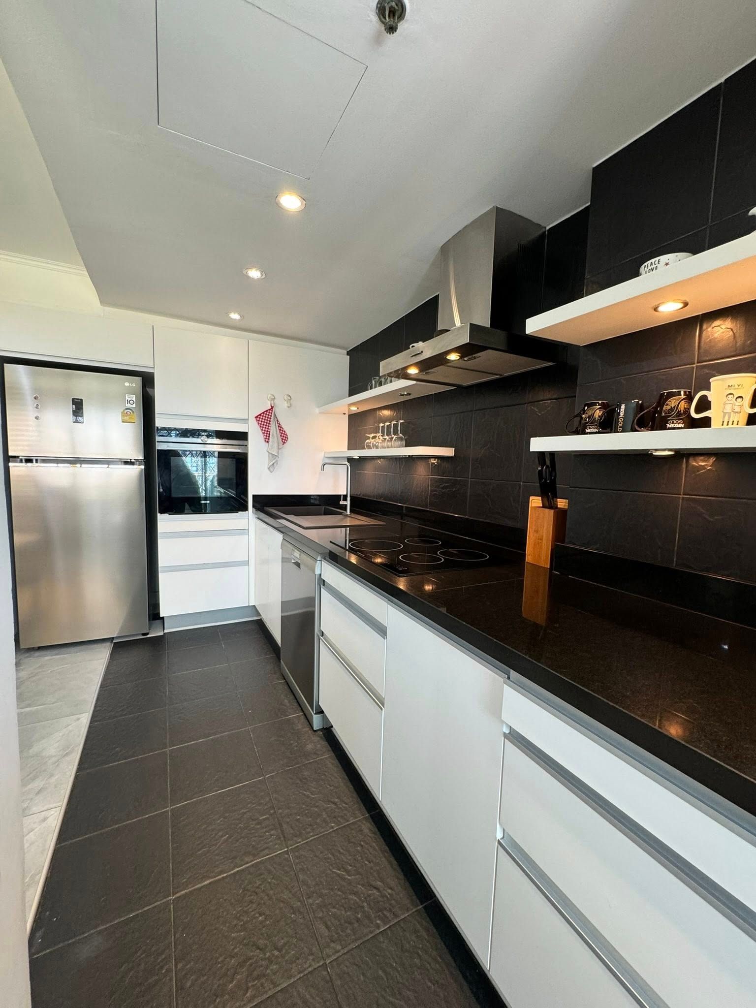 uploads/3efcf3ff-14c0-49cd-a97d-c18a86e0c28f/d24b0b0a-be27-4197-9cc9-6ada1029e521