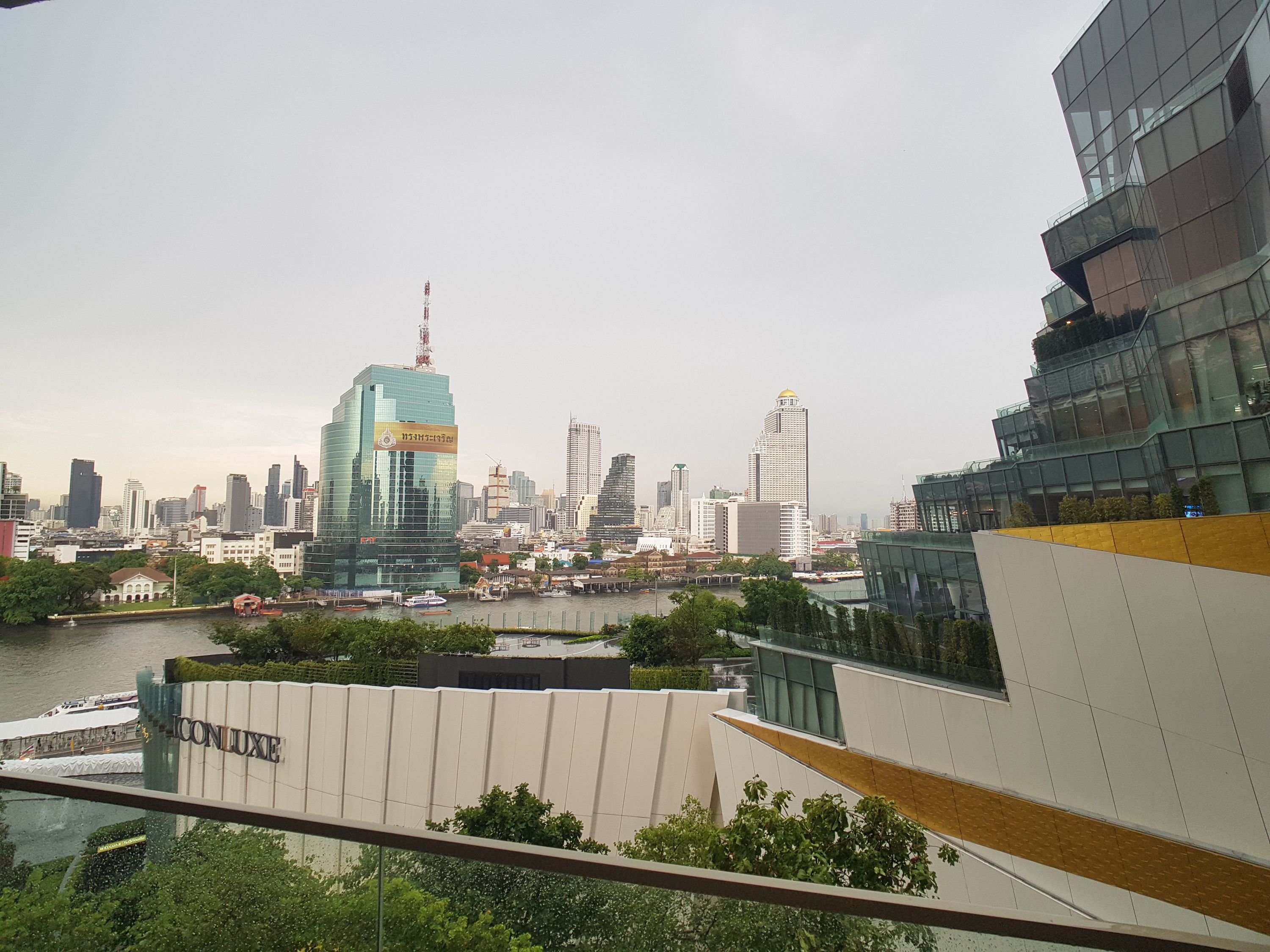 Magnolias Waterfront Residences - Image 6