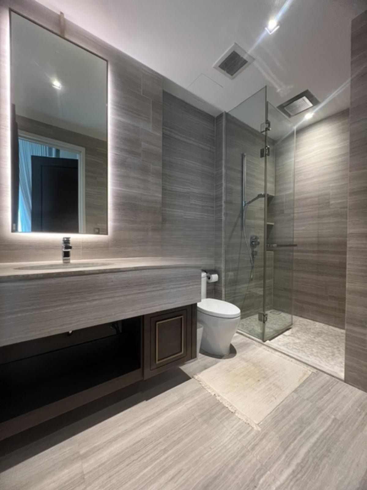 เดอะ ดิโพลแมท 39 - Image 12