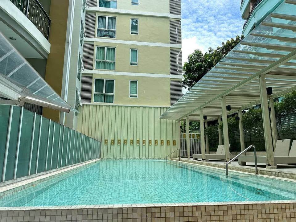 The Crest Sukhumvit 24 - Image 8