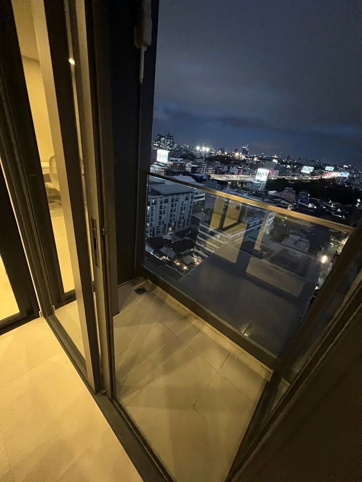 Cooper Siam - Image 7