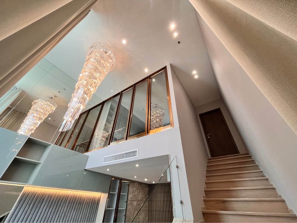 The Emporio Place - Image 13