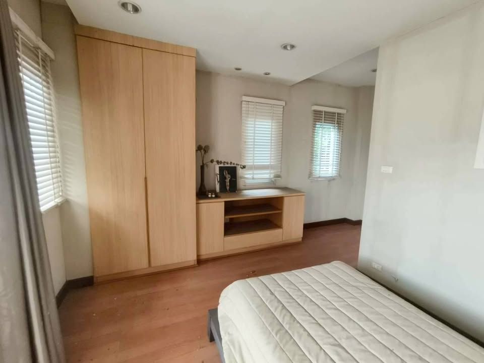 The Balcony Home - Image 3