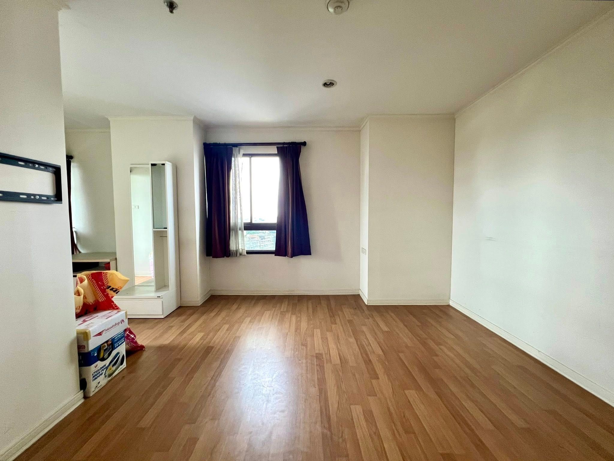 2 卧室 公寓 出售 在  - Image 3