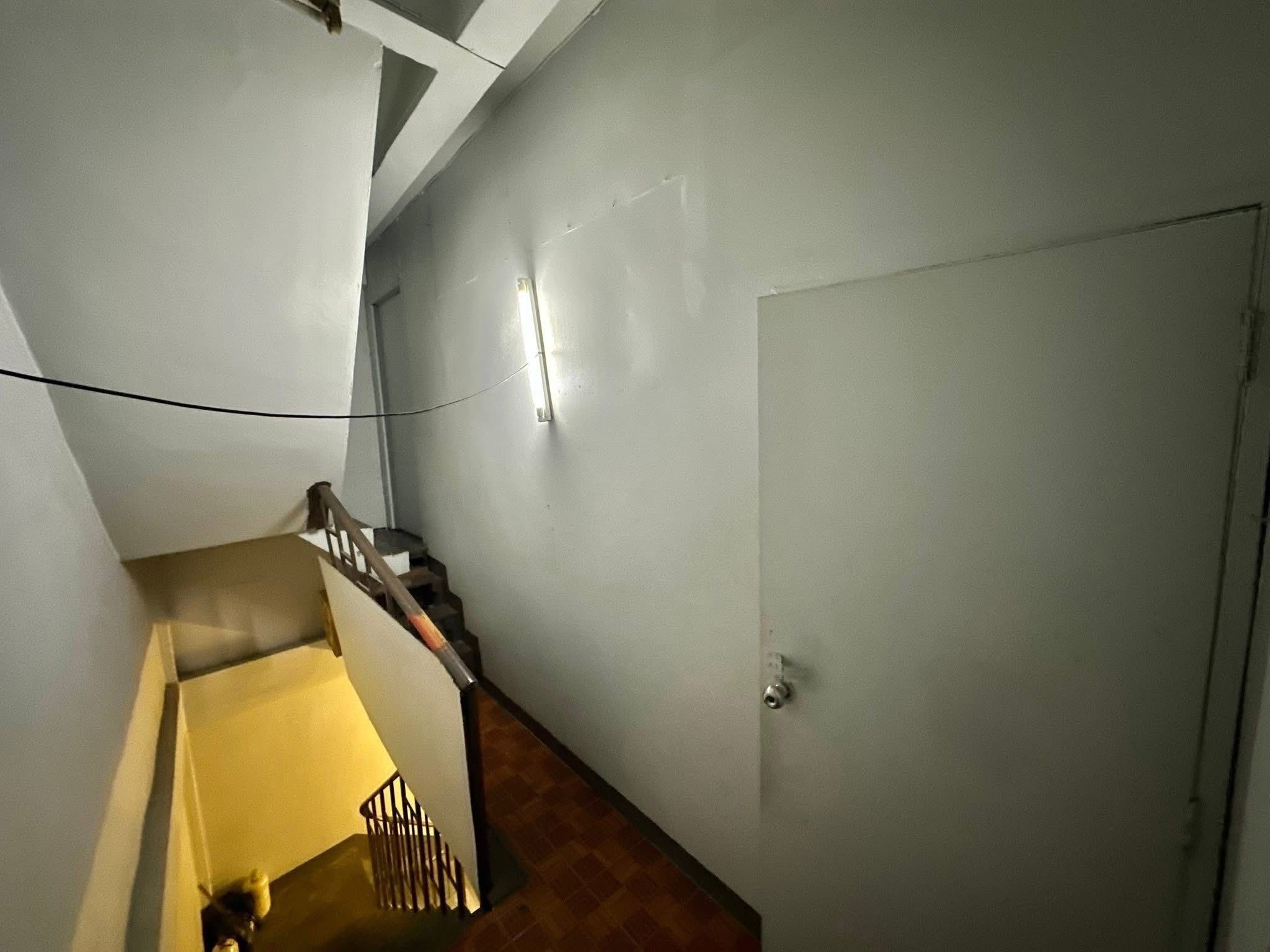 4 卧室 联排别墅 出租 在  - Image 11