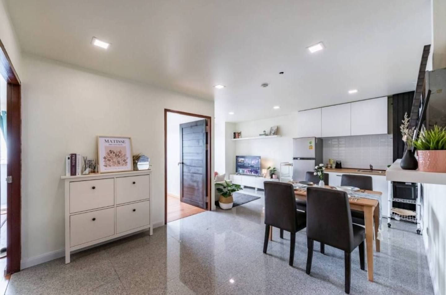 วิทยุ คอมเพล็กซ์ - Image 13