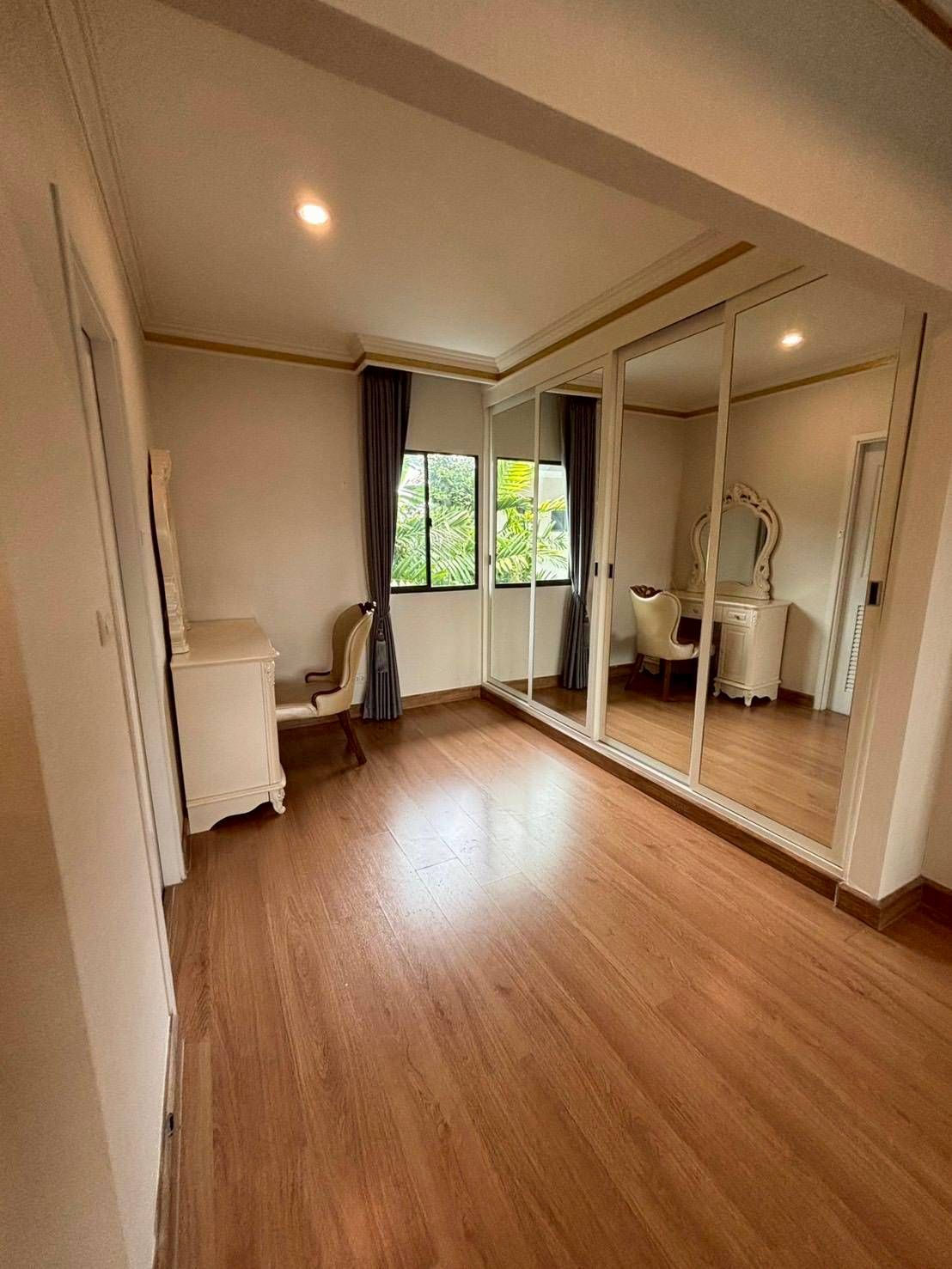 4 卧室 独立房屋 出租 在  - Image 19