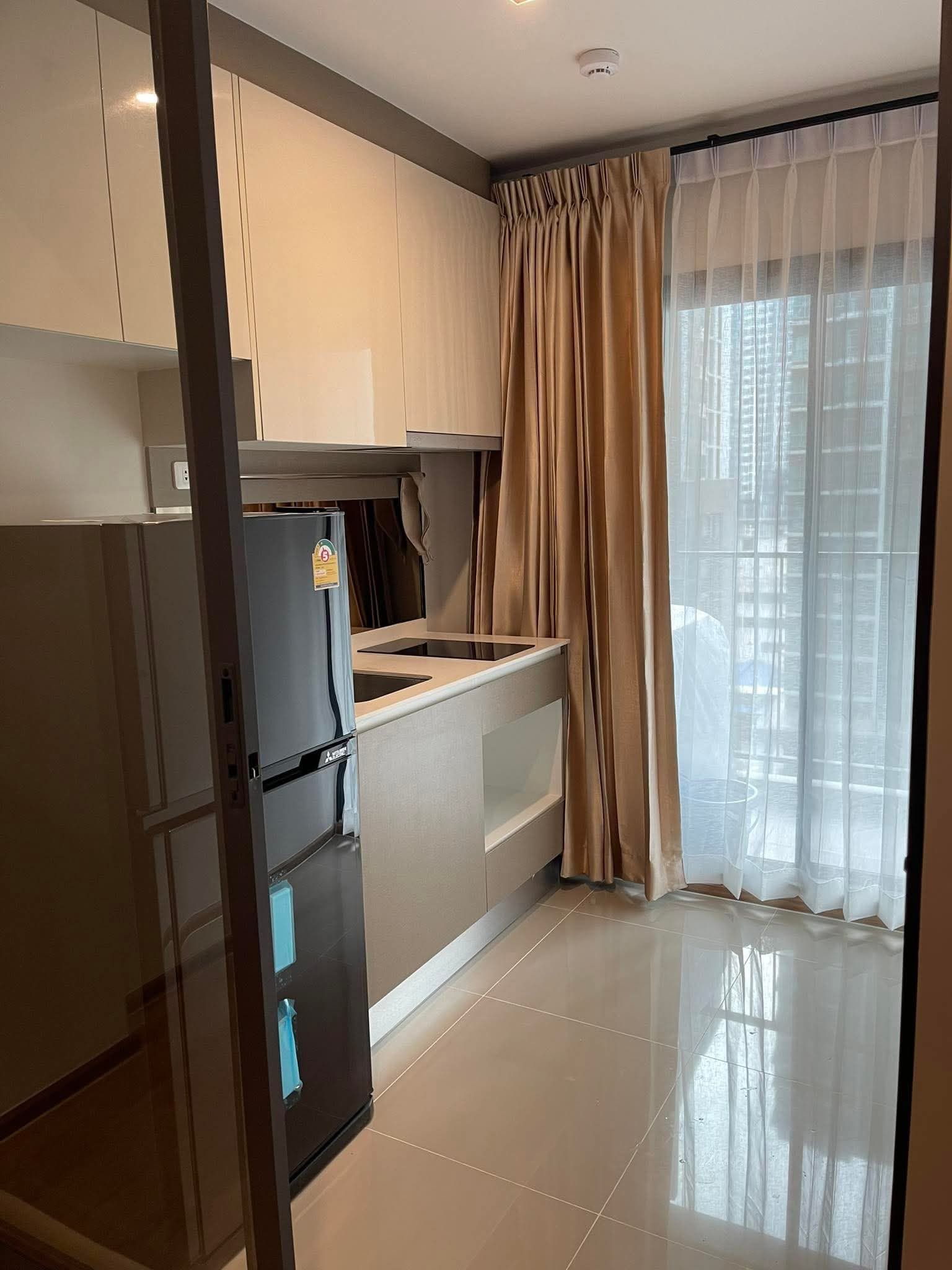 1 卧室 公寓 出租 在  - Image 5