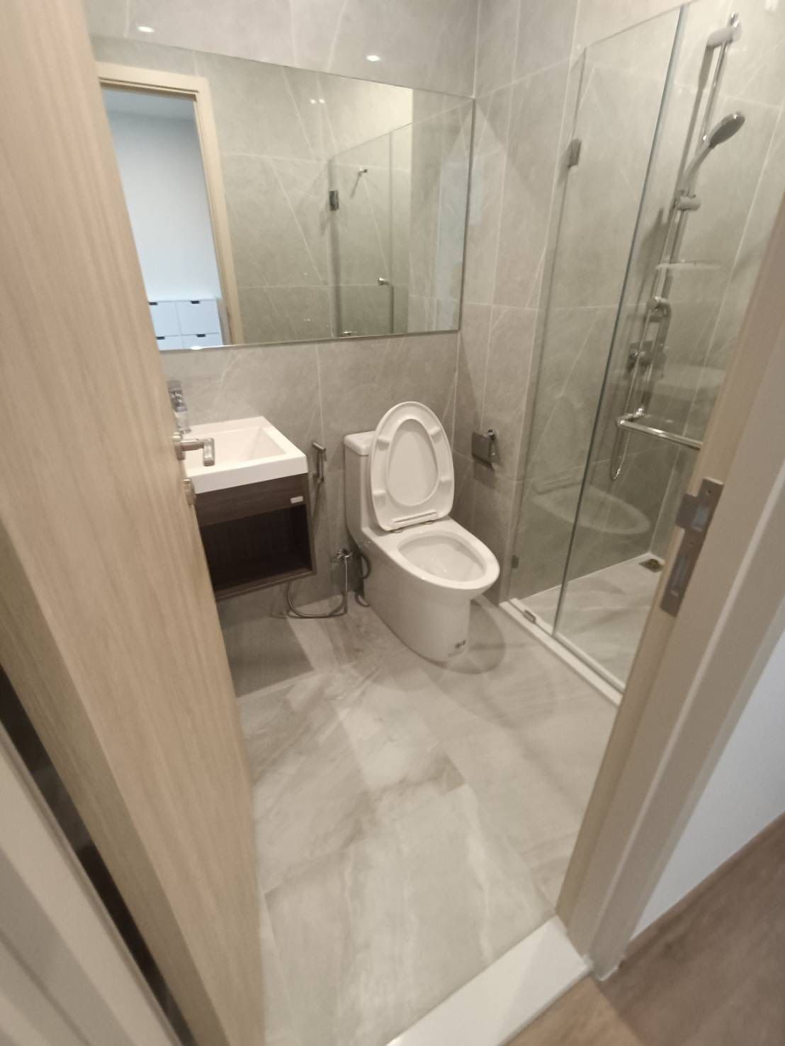 นิว ดิสทริค อาร์9 - Image 7