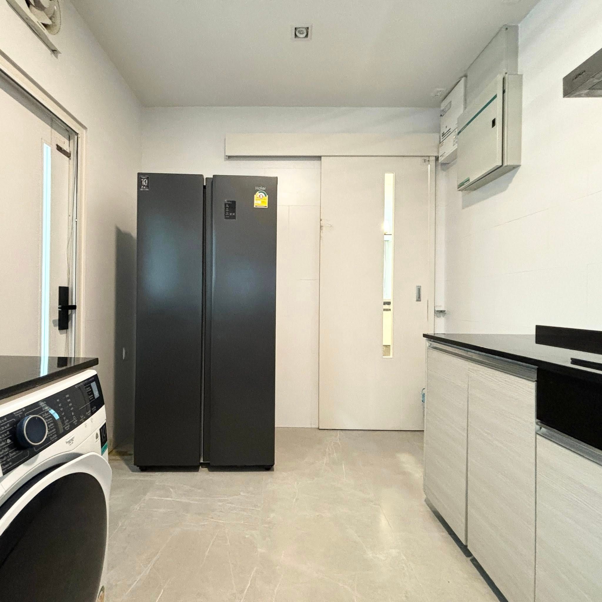 Mantana Bangna-Wongwaen - Image 15