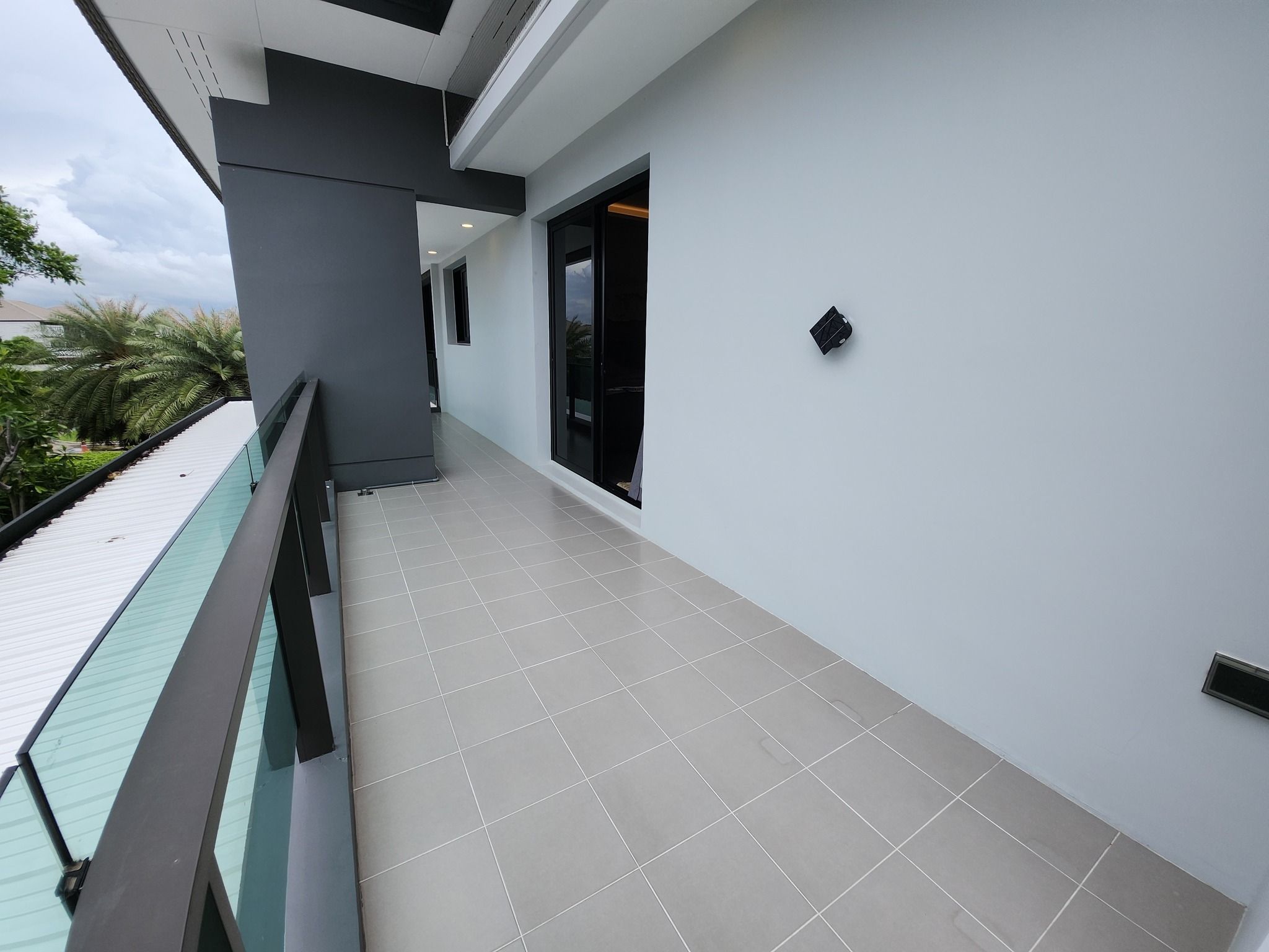 5 卧室 独立房屋 出租 在  - Image 6