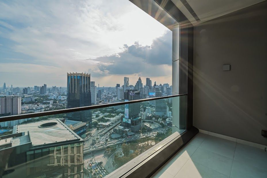 3 Bedroom Condo For Sale in Lumphini, Pathum Wan, Bangkok - Image 32