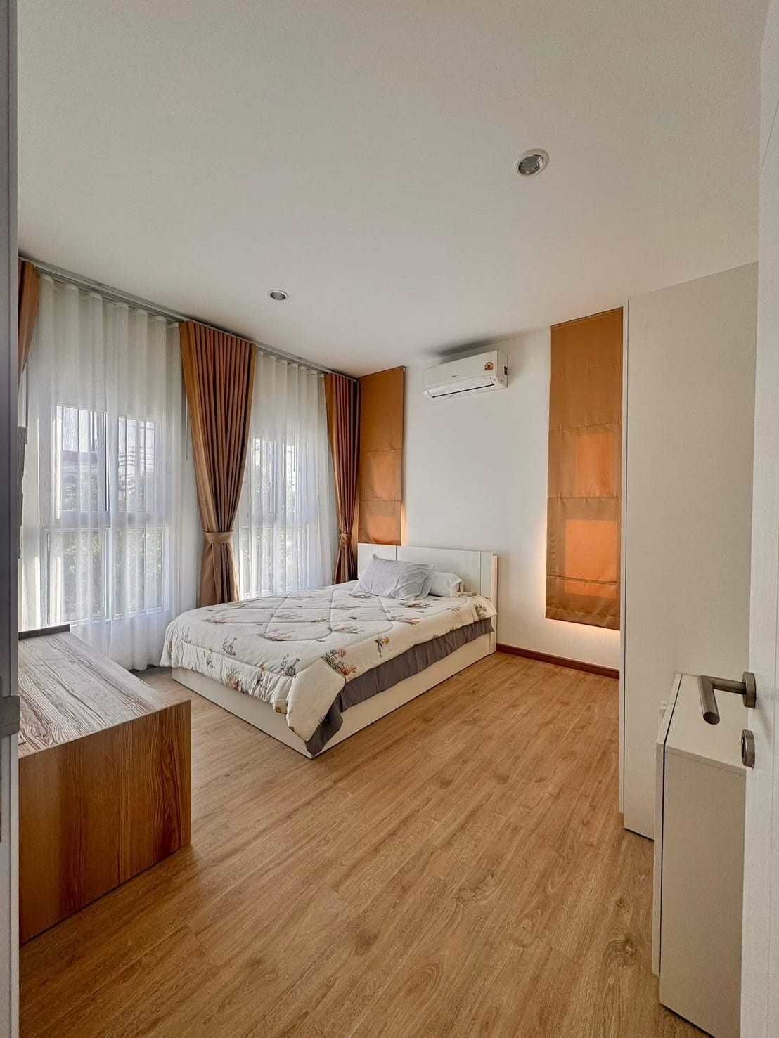 4 Bedroom House For Rent in Bang Pu, Mueang Samut Prakan, Samut Prakan - Image 6