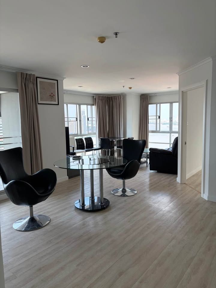 Lumpini Park Riverside Rama 3 - Image 2