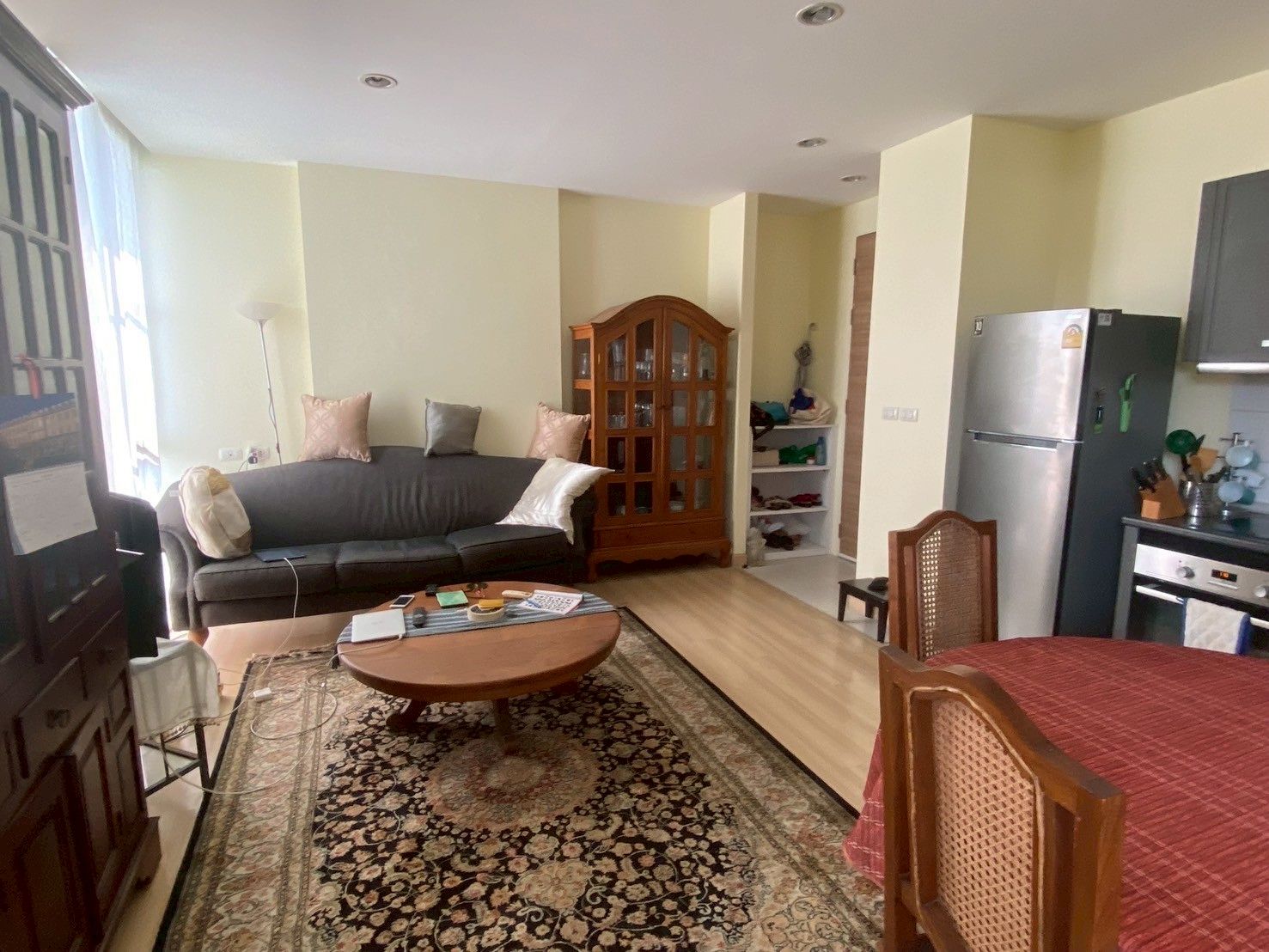 Apple Condominium - Image 3