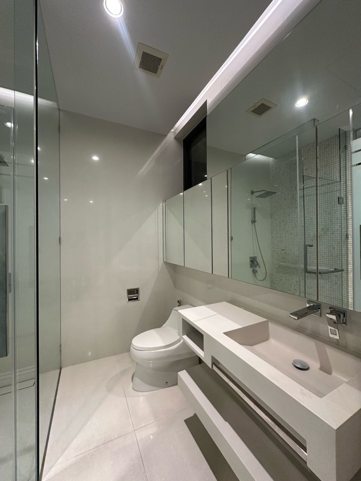 uploads/3efcf3ff-14c0-49cd-a97d-c18a86e0c28f/e1b36211-b602-40ac-8377-774c774aa4a7