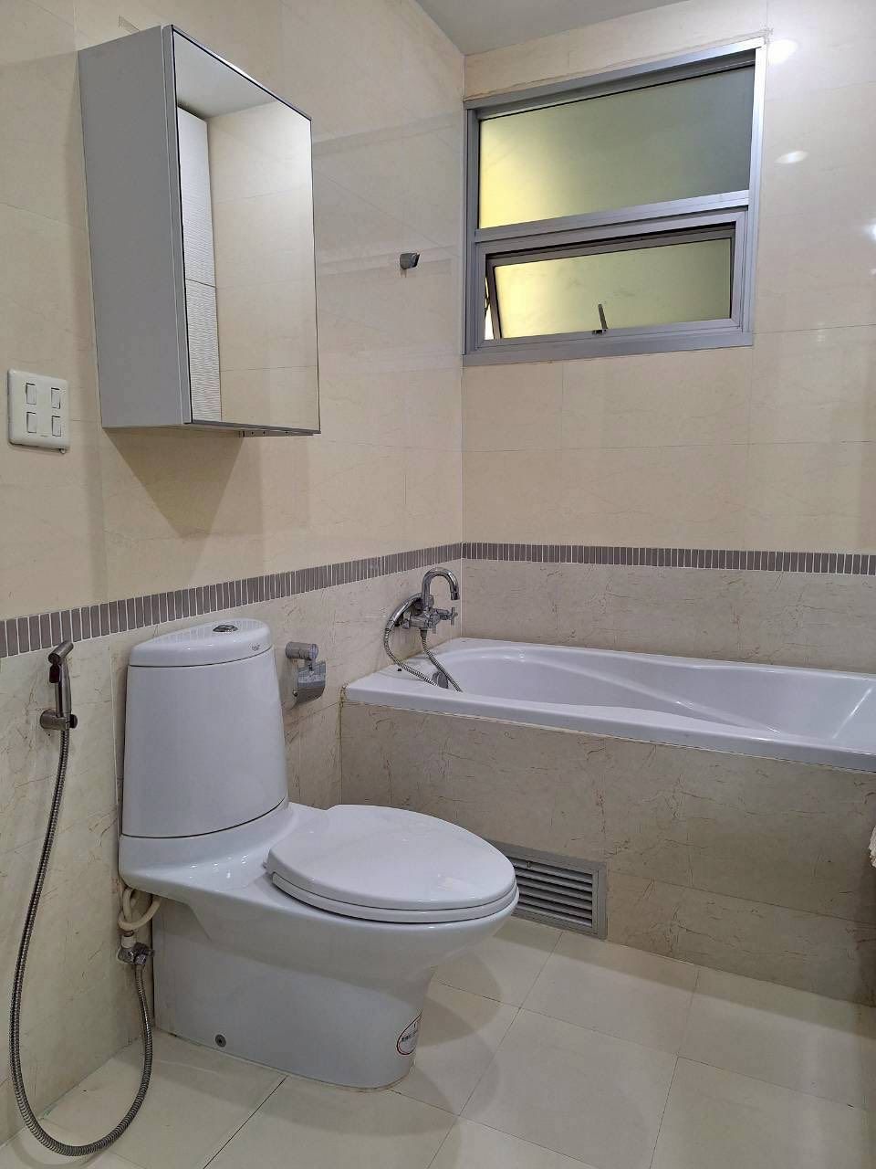 uploads/3efcf3ff-14c0-49cd-a97d-c18a86e0c28f/e1b5d9d7-5e13-41f6-87ab-97b9ae4c9e1c