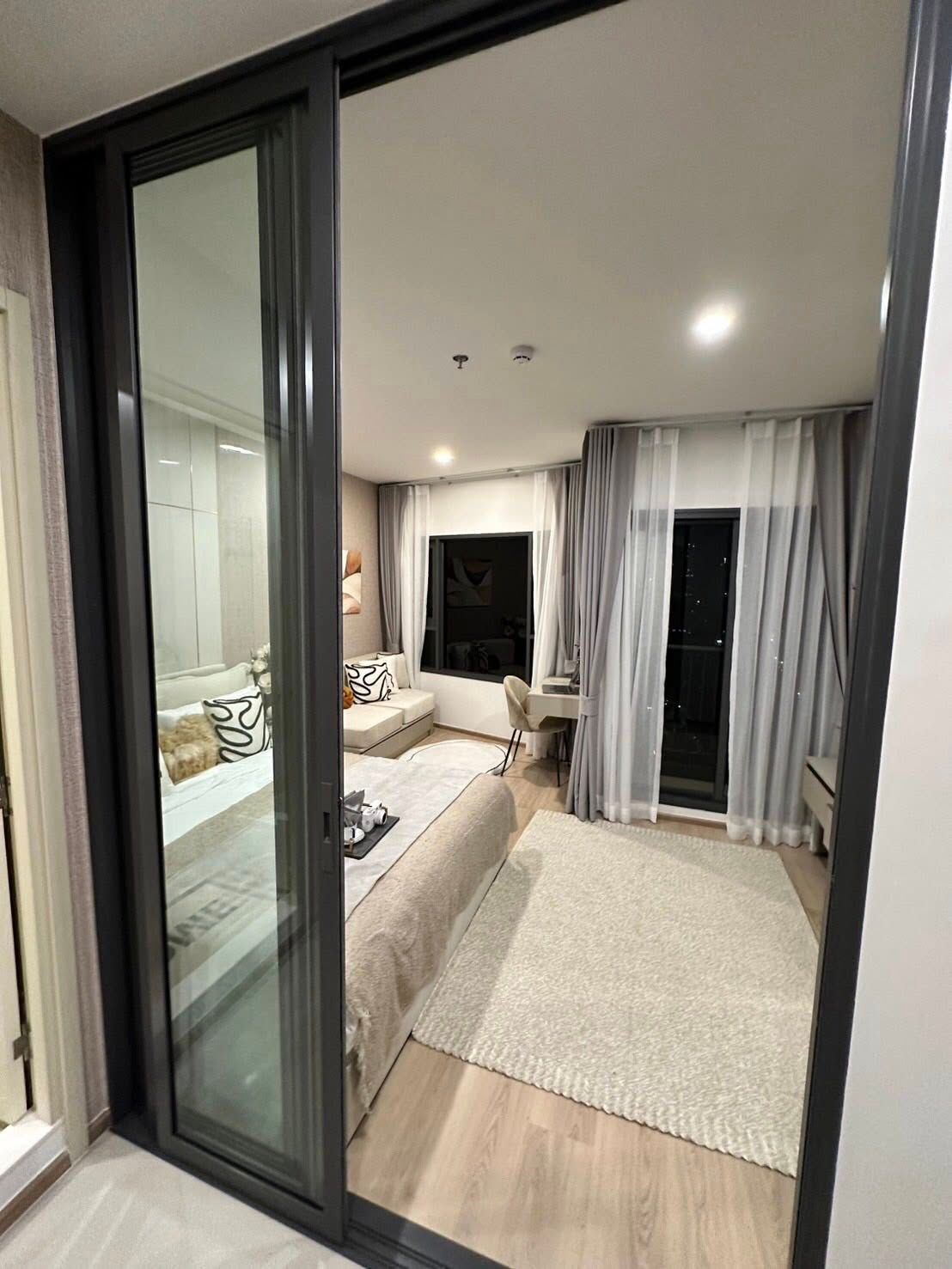 Life Rama 4 - Asoke - Image 9