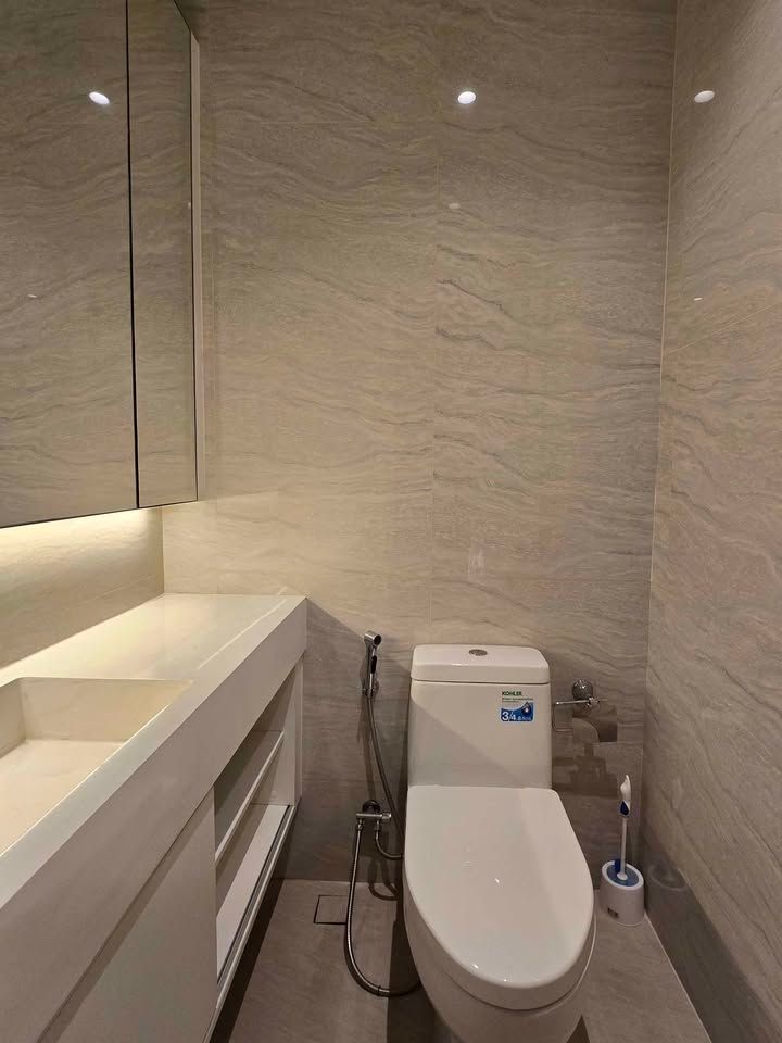 MUNIQ Langsuan - Image 12