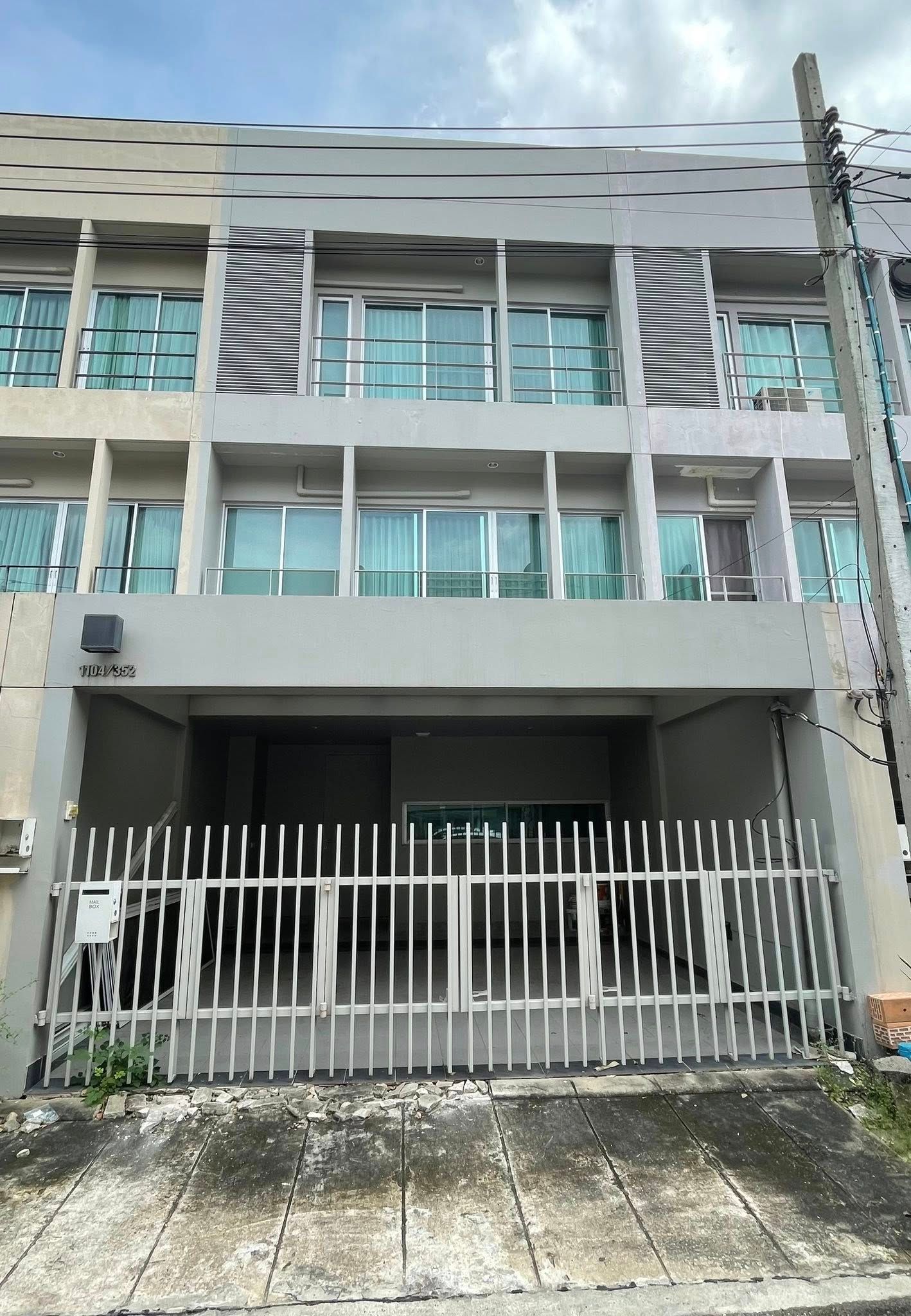 uploads/3efcf3ff-14c0-49cd-a97d-c18a86e0c28f/e329f110-03fc-4e2a-b9a3-a9447b457fa3