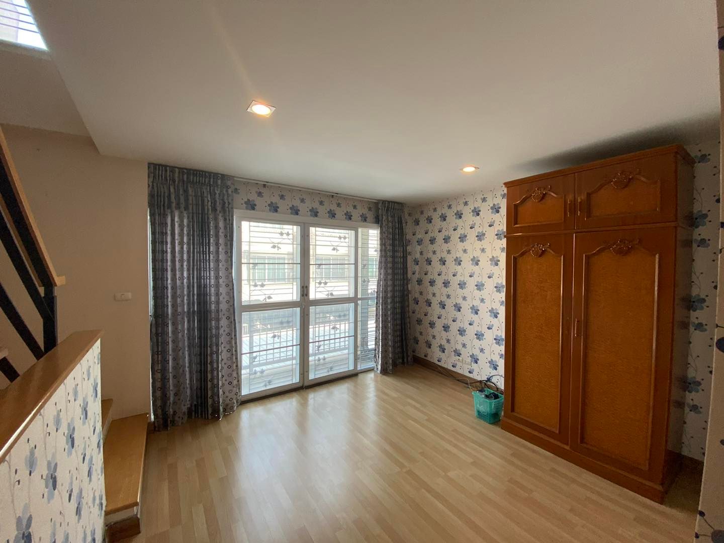 ลุมพินี ทาวน์ เพลส สุขุมวิท 62 - Image 3