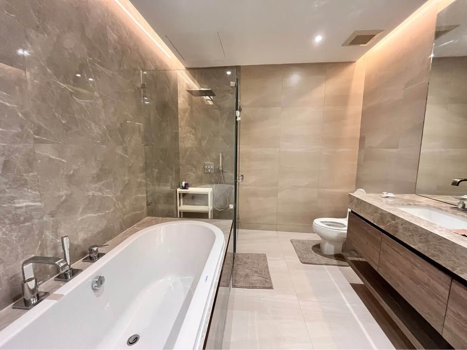 The Emporio Place - Image 8