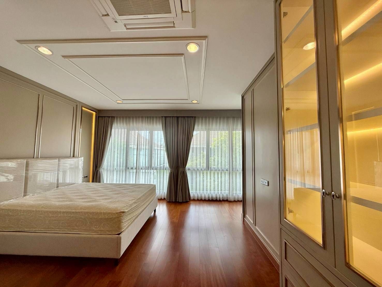 Blue Lagoon 2 - Image 17