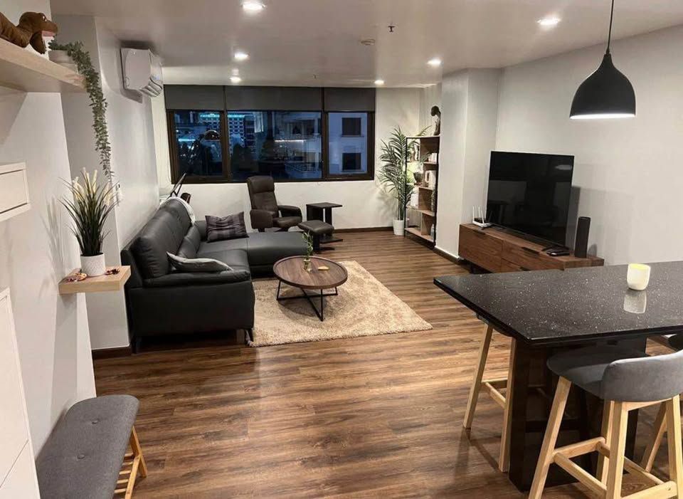 2 卧室 公寓 出租 在  - Image 1