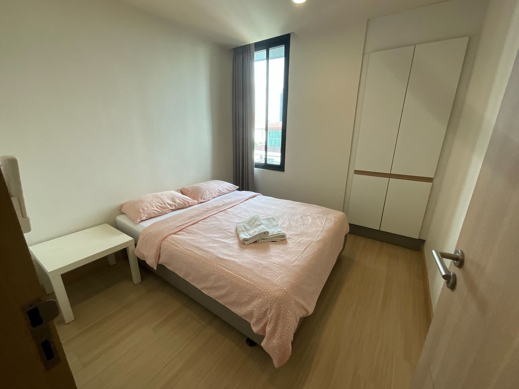 2 卧室 公寓 出租 在  - Image 11