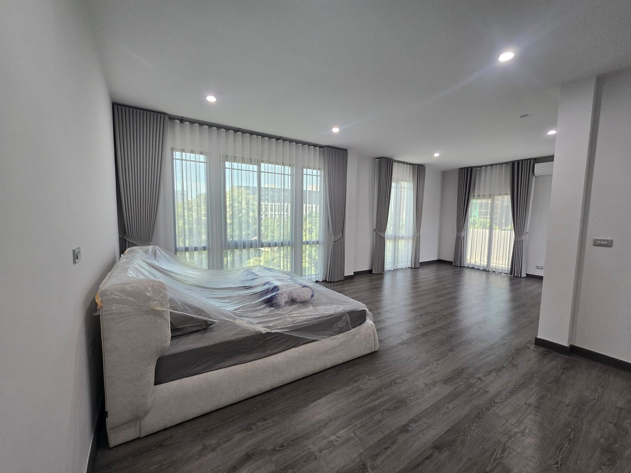 Baan Klang Muang CLASSE Sukhumvit 77 - Image 12