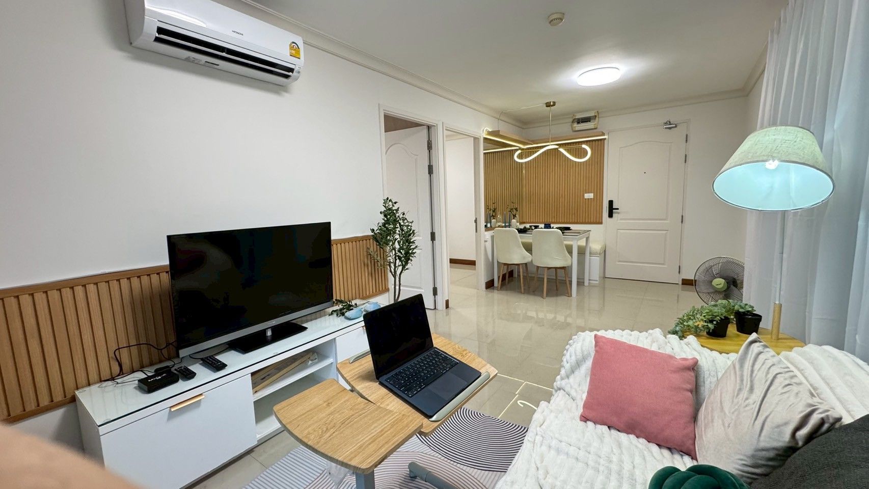 ชาโตว์ อิน ทาวน์ พหลโยธิน 11 - Image 2