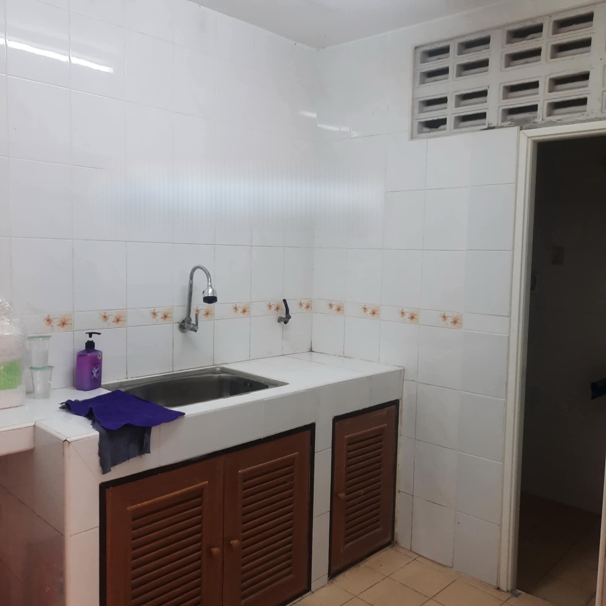  Building For Rent in Rong Mueang, Pathum Wan, Bangkok - Image 8