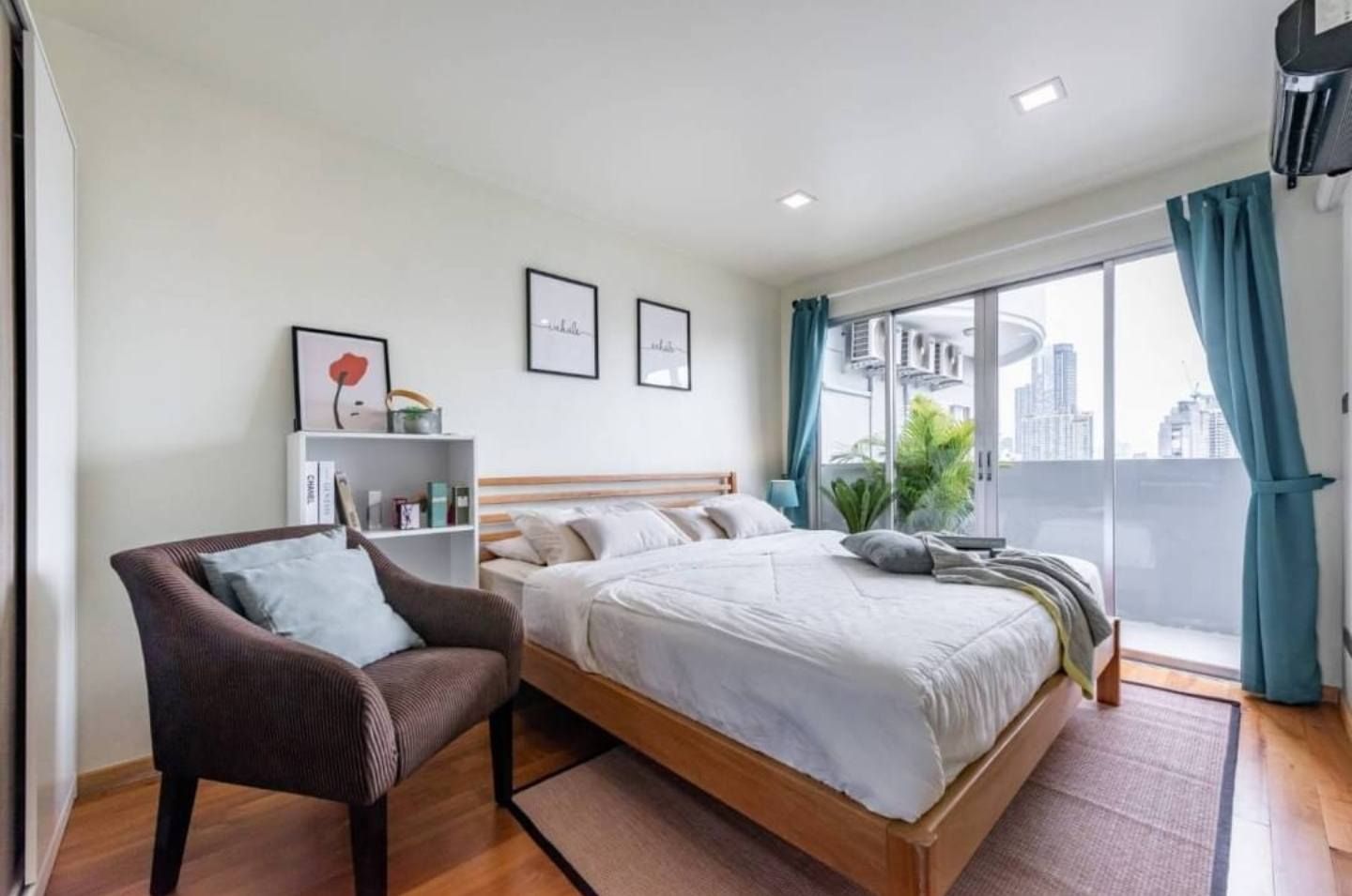 วิทยุ คอมเพล็กซ์ - Image 22