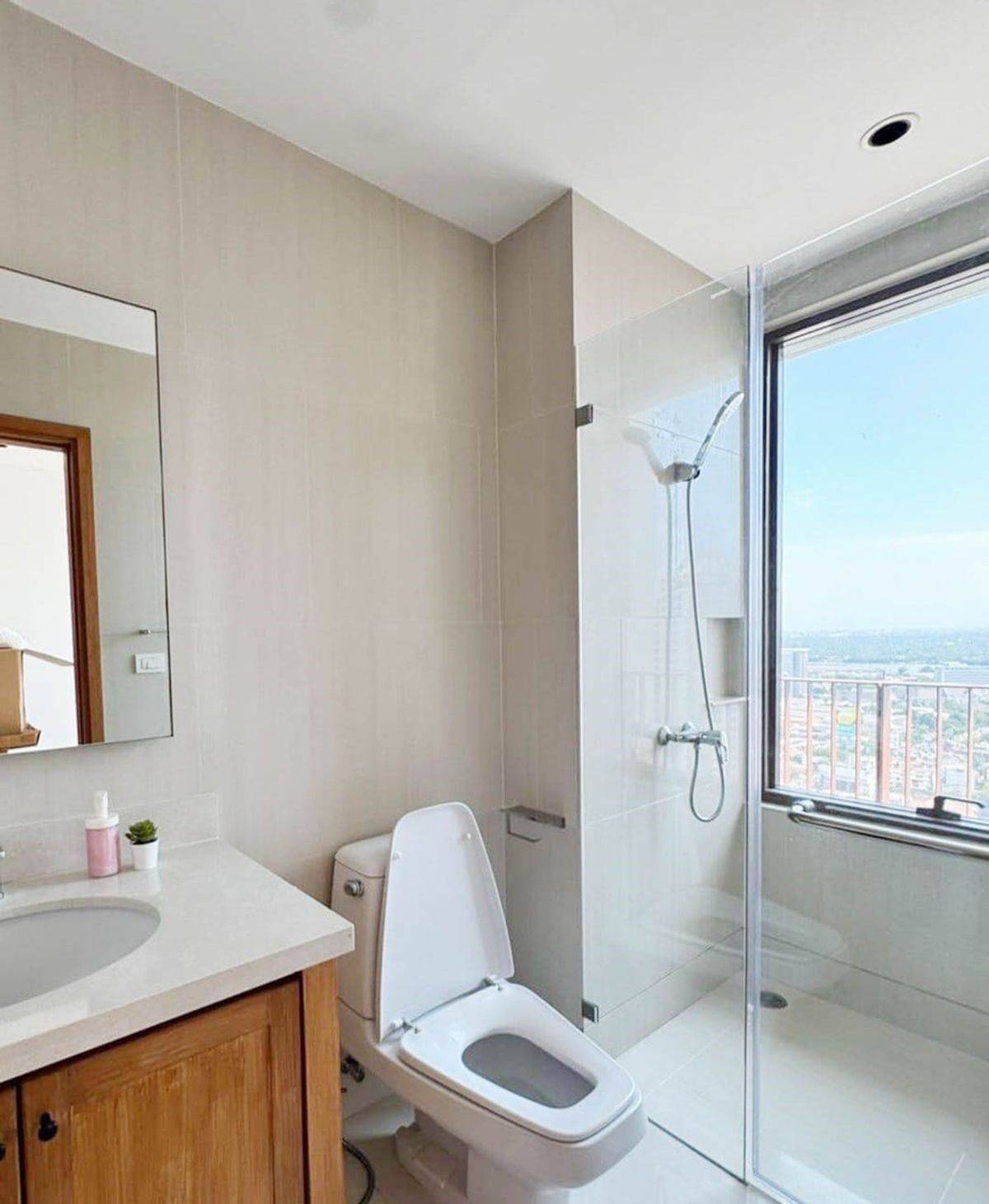 ดิ เอ็มโพริโอ เพลส - Image 5