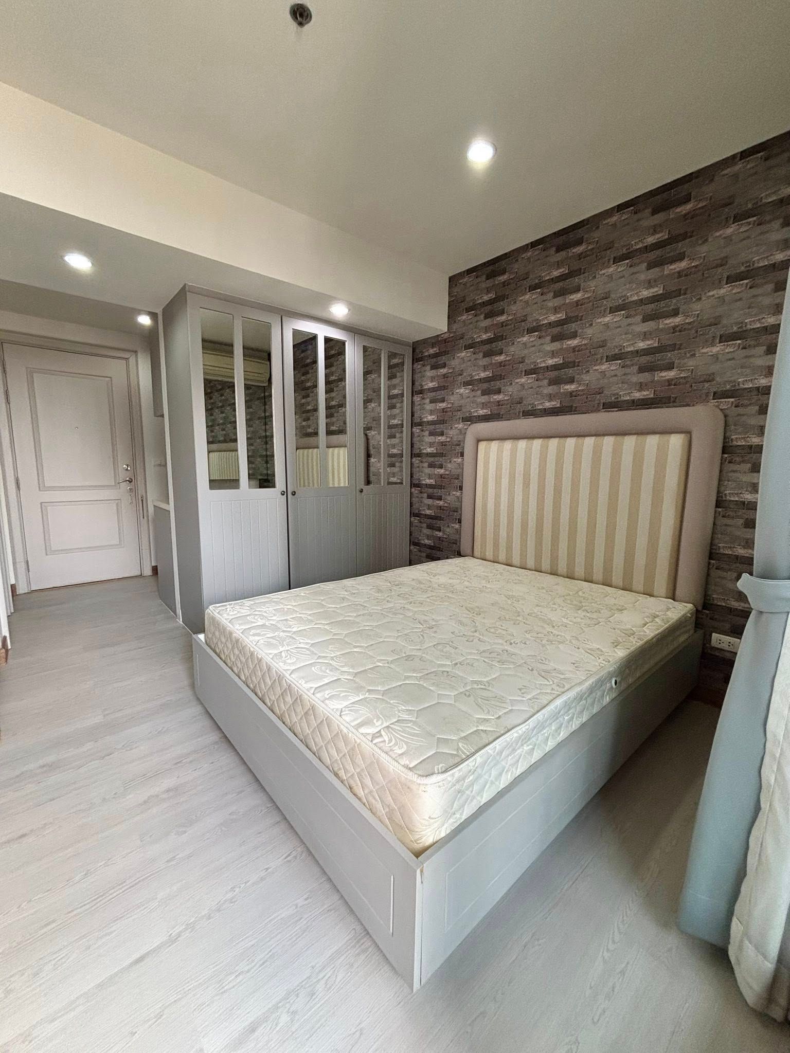 uploads/3efcf3ff-14c0-49cd-a97d-c18a86e0c28f/ec955d3f-08cd-48d7-99b4-096b1a675d6d