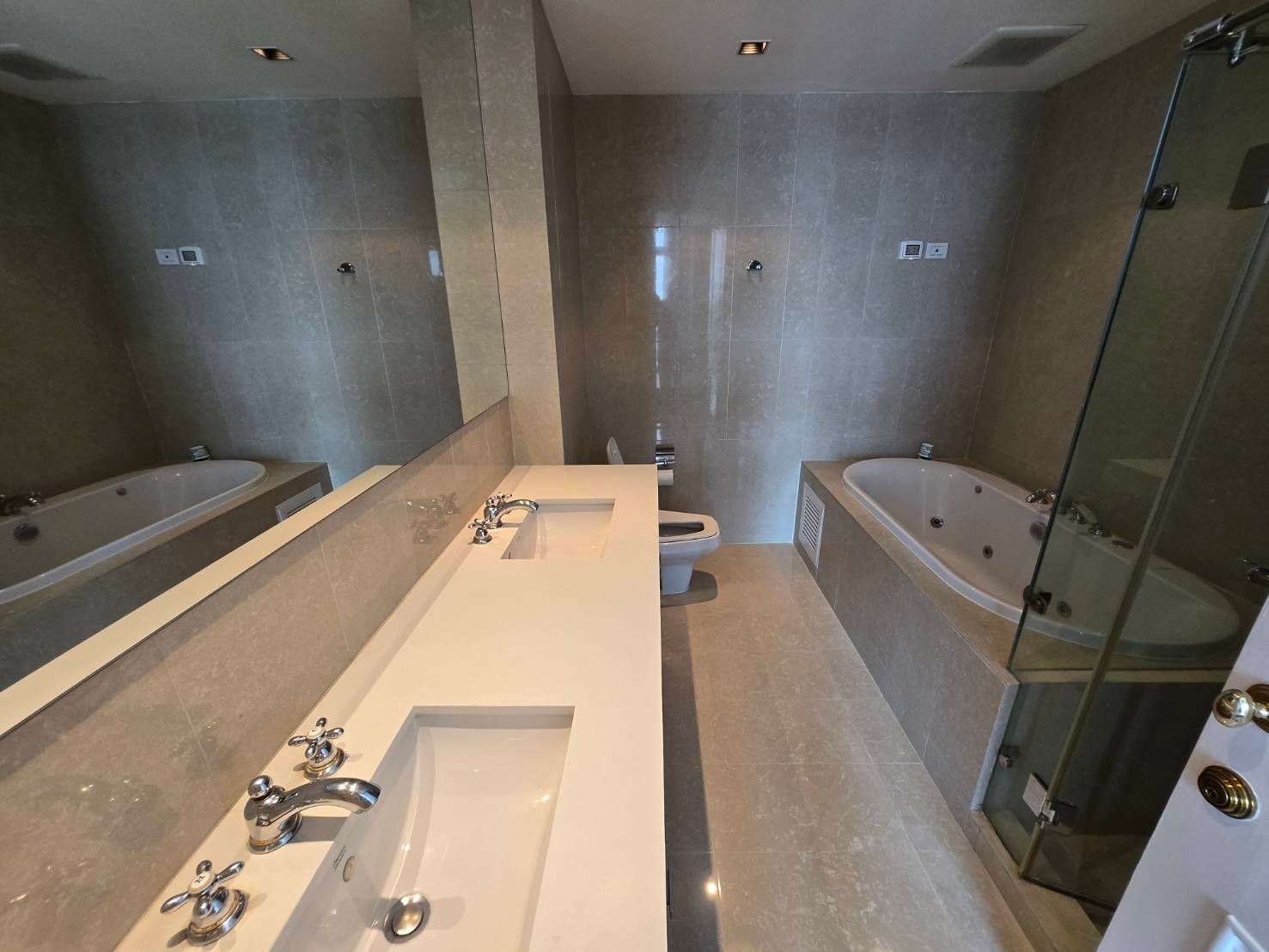 uploads/3efcf3ff-14c0-49cd-a97d-c18a86e0c28f/ed747621-2864-46ae-b92e-744611a6cd3a