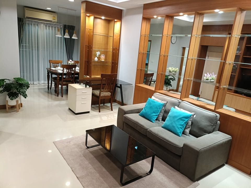 Baan Klang Muang S-Sense Onnuch-Wongwan - Image 3