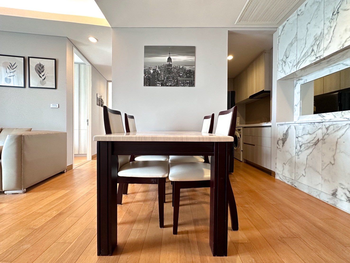 The Lumpini 24 - Image 4