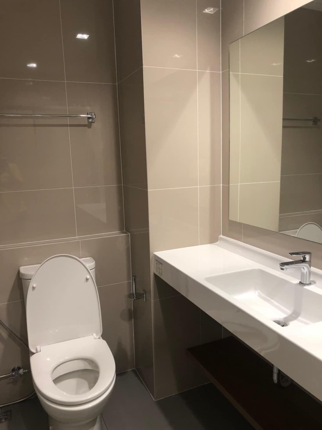 uploads/3efcf3ff-14c0-49cd-a97d-c18a86e0c28f/eebebaea-7575-4e37-afb5-a2edb00758ef