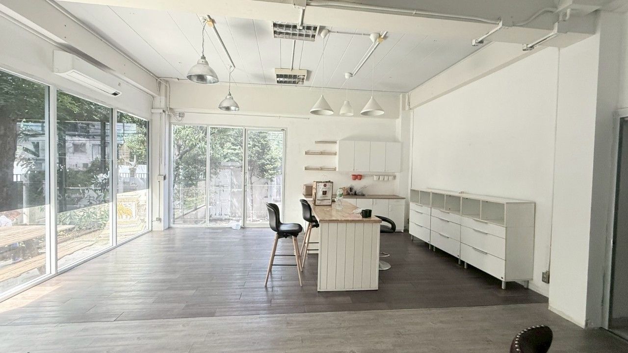  Building For Sale in Bang Chak, Phra Khanong, Bangkok - Image 4