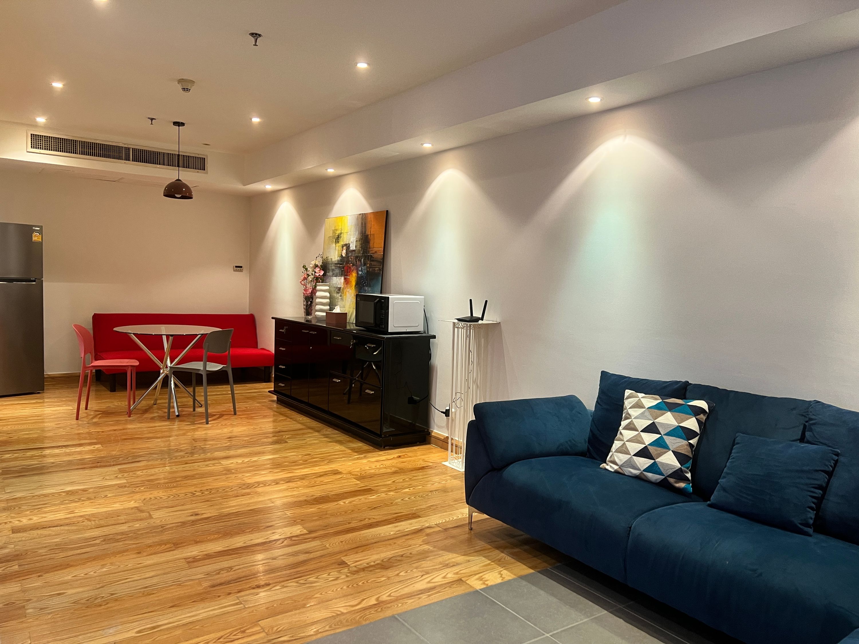 สเตท ทาวเวอร์ - Image 3