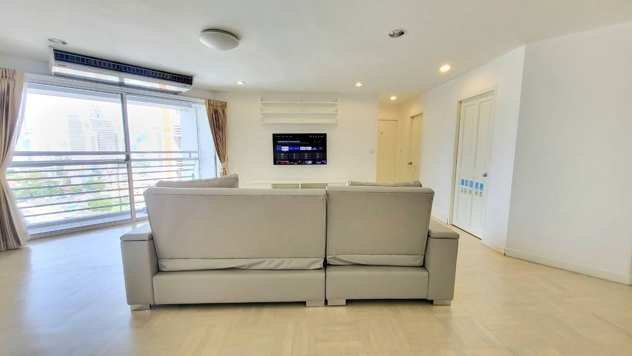 Bangkok Garden - Image 3